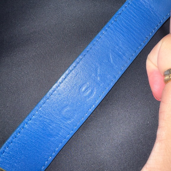 CC Skye Blue Chunky Leather Bracelet - Picture 4 of 4